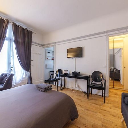 Private Studio - Avenue Des Champs-Elysees Leilighet Paris Eksteriør bilde