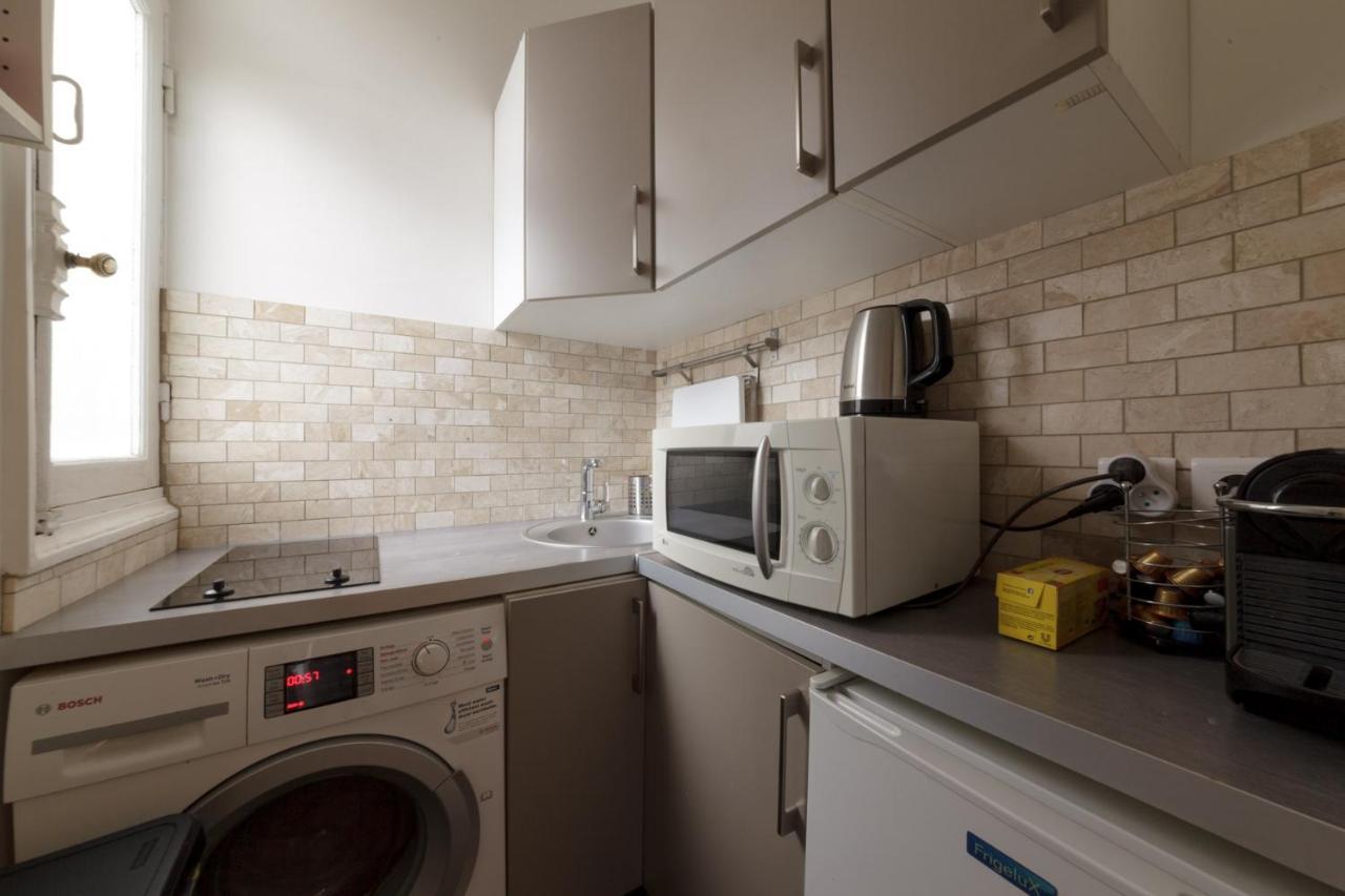 Private Studio - Avenue Des Champs-Elysees Leilighet Paris Eksteriør bilde